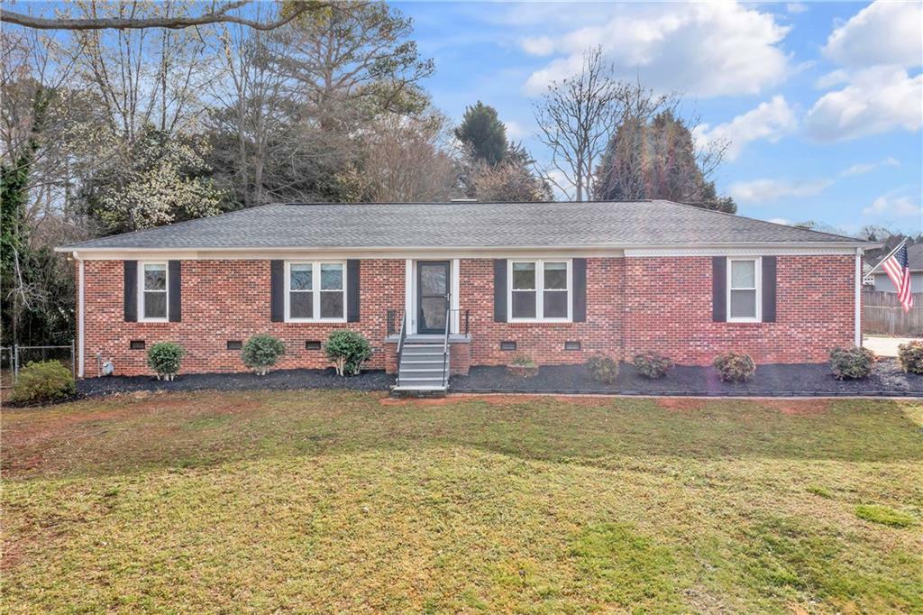 Property Photo: 533 Stagecoach Drive SC 29625