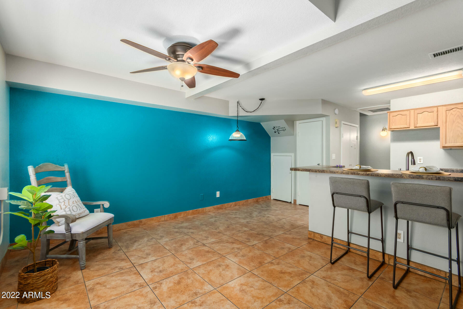 Property Photo: 510 N Alma School Road 103 AZ 85201