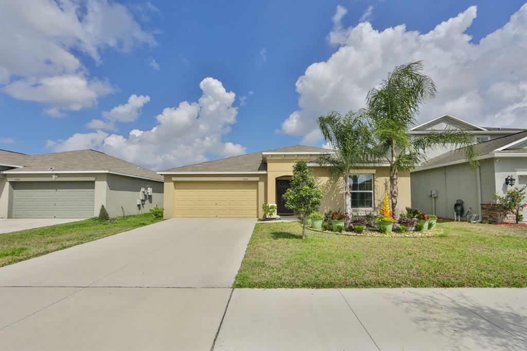 Property Photo:  7106 Wiseman Run Drive  FL 33573 