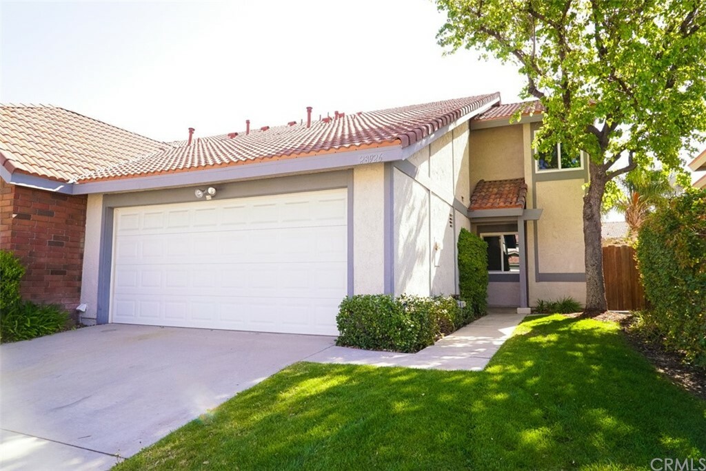 28926 Marilyn Dr  Canyon Country CA 91387 photo