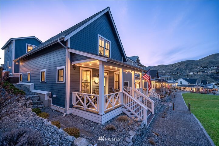 523 Mackinaw Lane  Chelan WA 98816 photo