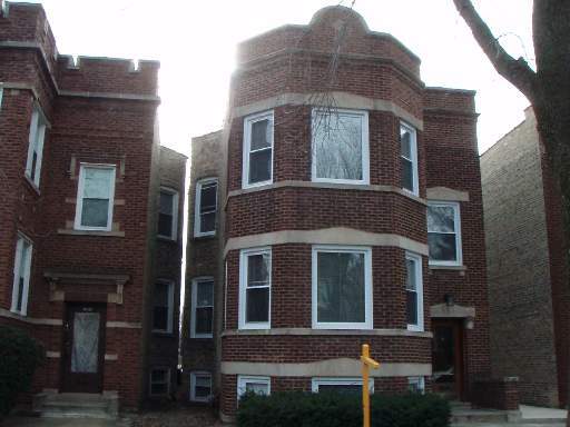 Property Photo:  5139 W Cullom Avenue  IL 60641 