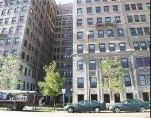 Property Photo:  3520 N Lake Shore Drive 1N  IL 60657 