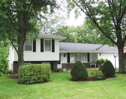 Property Photo:  3N279 Joan Drive  IL 60175 