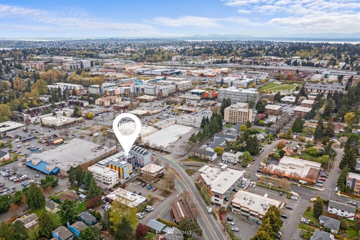 Property Photo:  1000 NE 112th Street A  WA 98125 