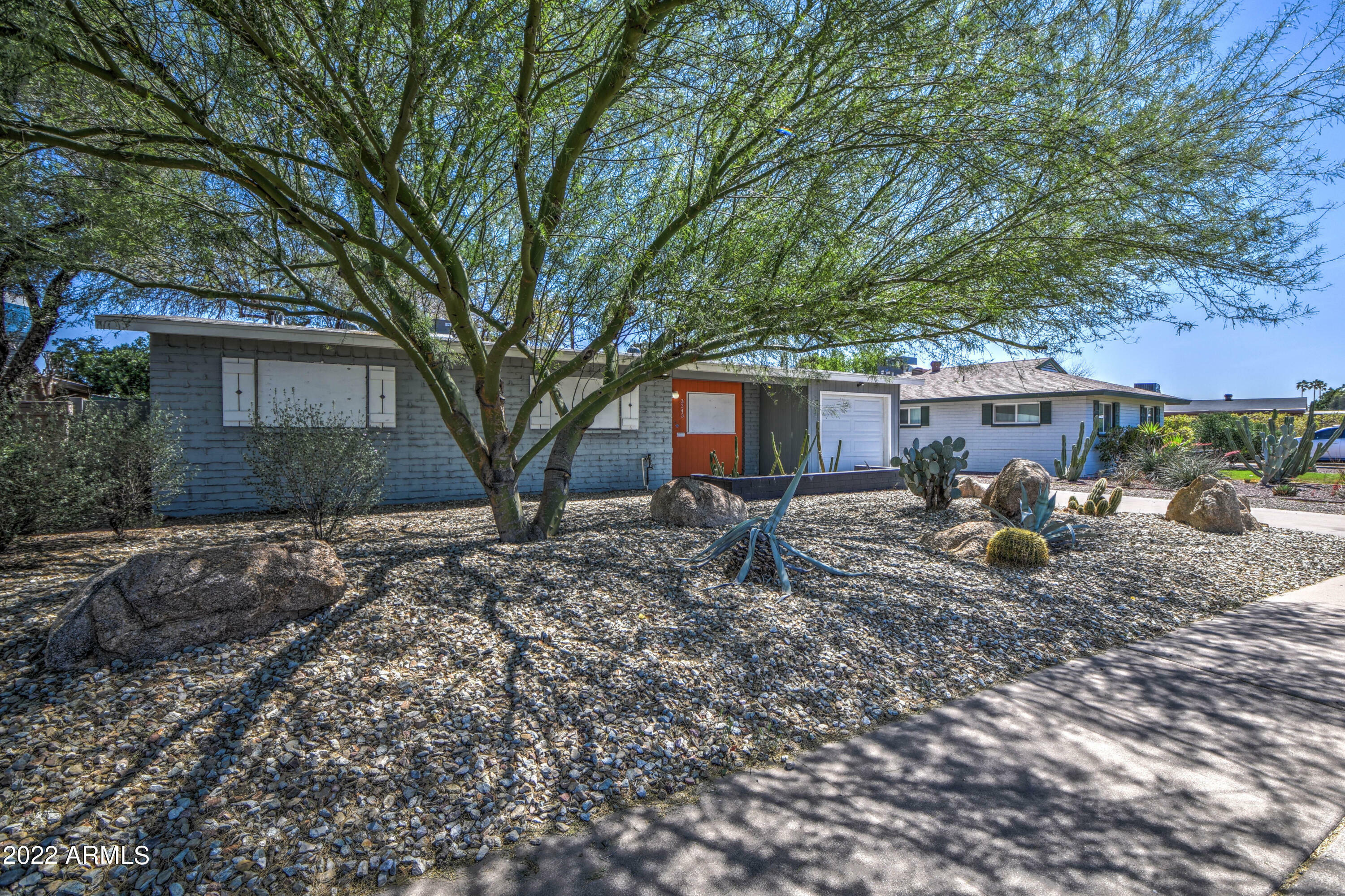 Property Photo:  3343 N 6th Avenue  AZ 85013 