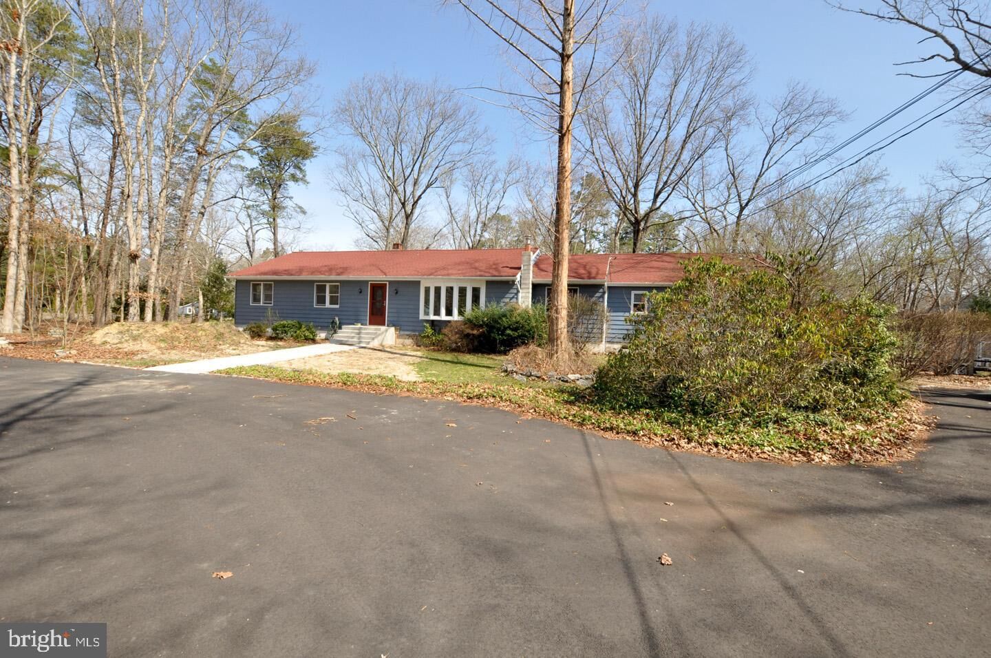 Property Photo:  18 Wynn Road  NJ 08088 