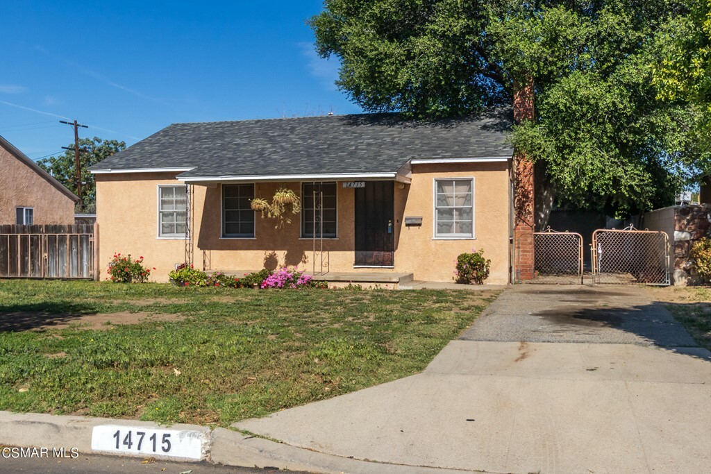 Property Photo:  14715 Maclay Street  CA 91345 