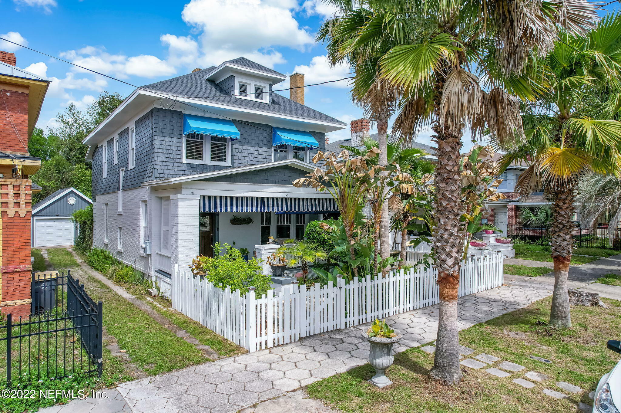 Property Photo:  37 W 10th Street  FL 32206 