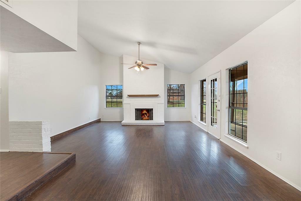 Property Photo:  2324 Escalante Avenue  TX 76112 