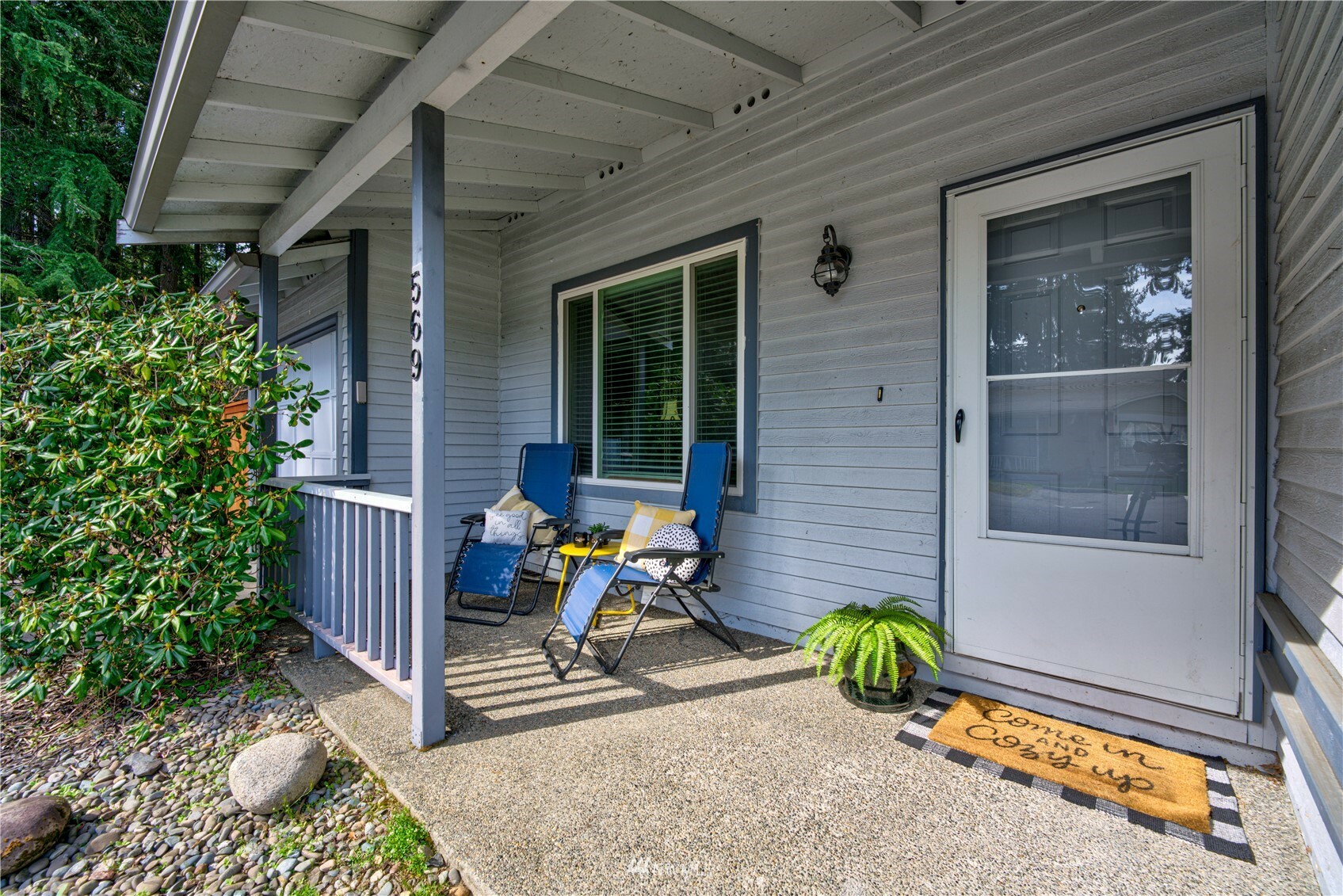 Property Photo:  569 Malibu Drive SE  WA 98503 