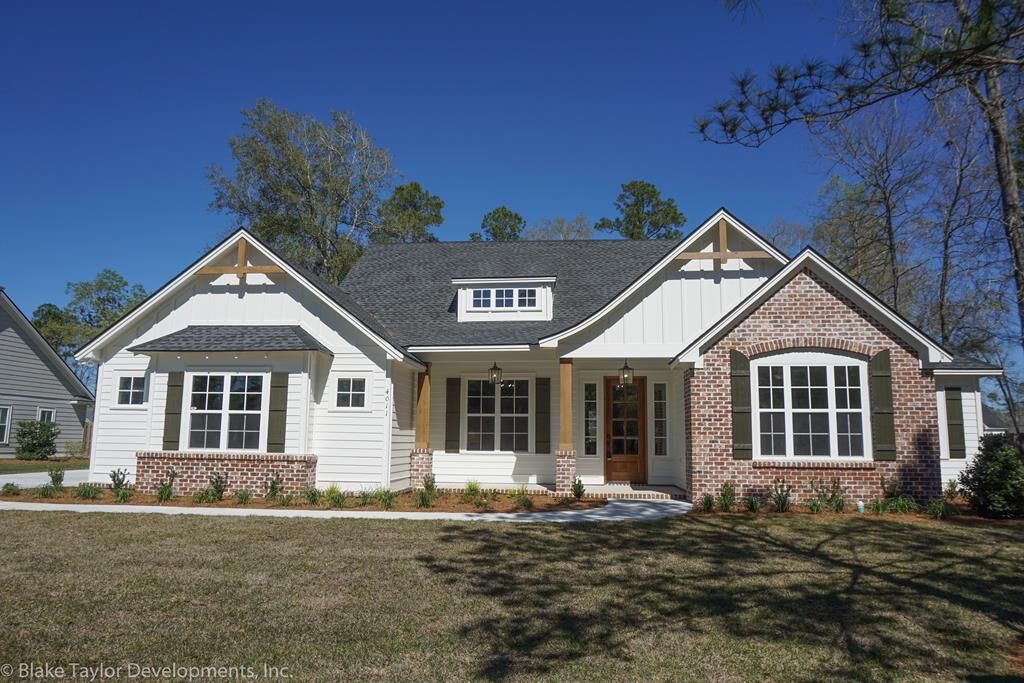 Property Photo:  4011 Timber Ridge Road  GA 31601 