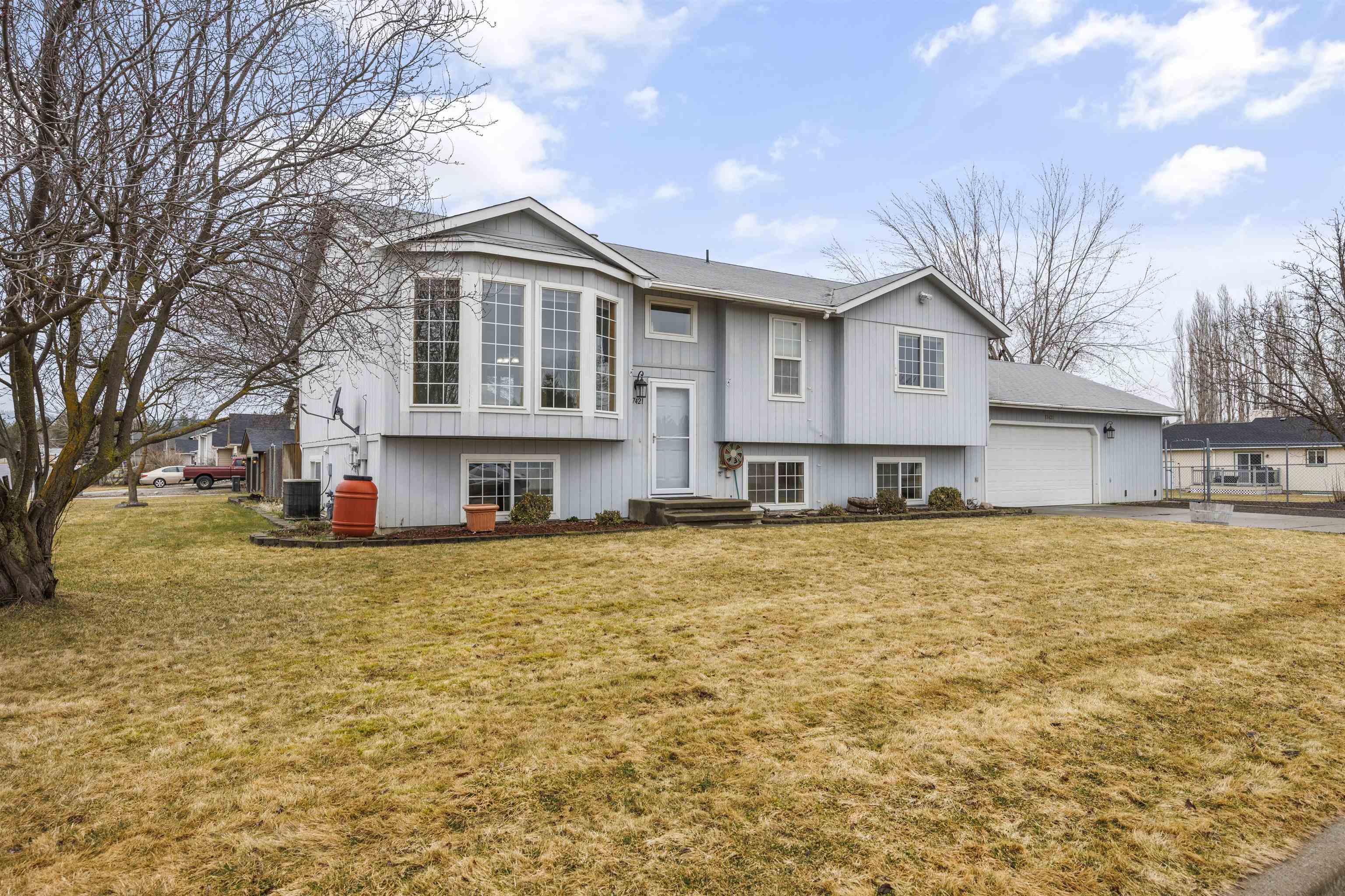 Property Photo: 315 E Ballard Rd 17412 N Lidgerwood WA 99005