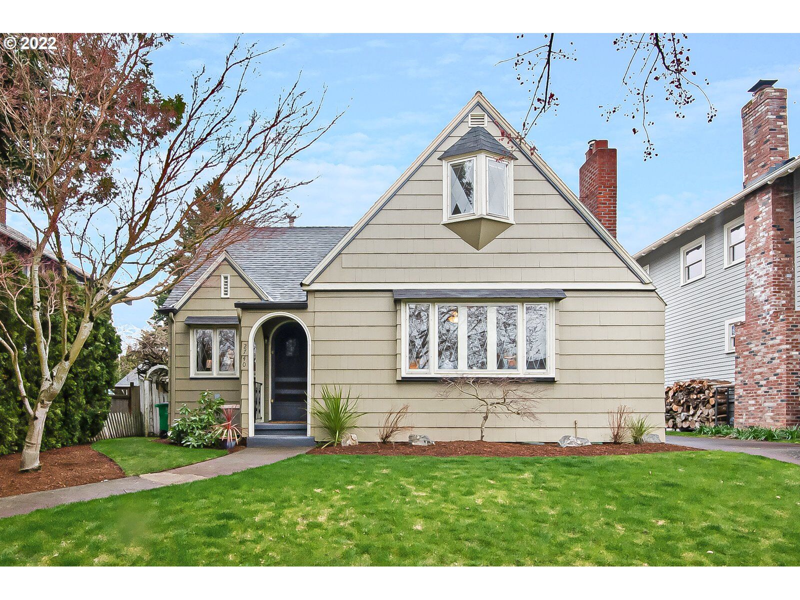 Property Photo: 2740 NE 52nd Ave OR 97213