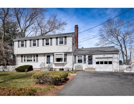 Property Photo: 201 Salem End Road MA 01702
