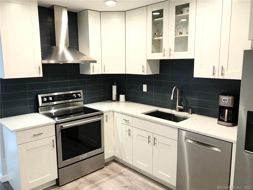 Property Photo:  47 Ameridge Drive 47  CT 06606 