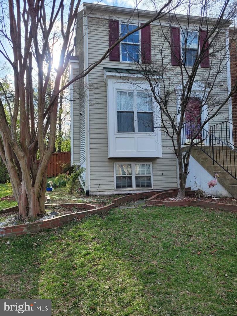 Property Photo:  12896 Hunterbrook Drive  VA 22192 