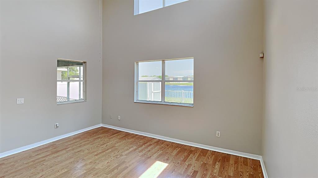 Property Photo: 7937 Carriage Pointe Drive FL 33534