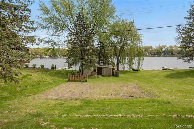 Property Photo:  Vl 158 Clifford Road  MI 48116 