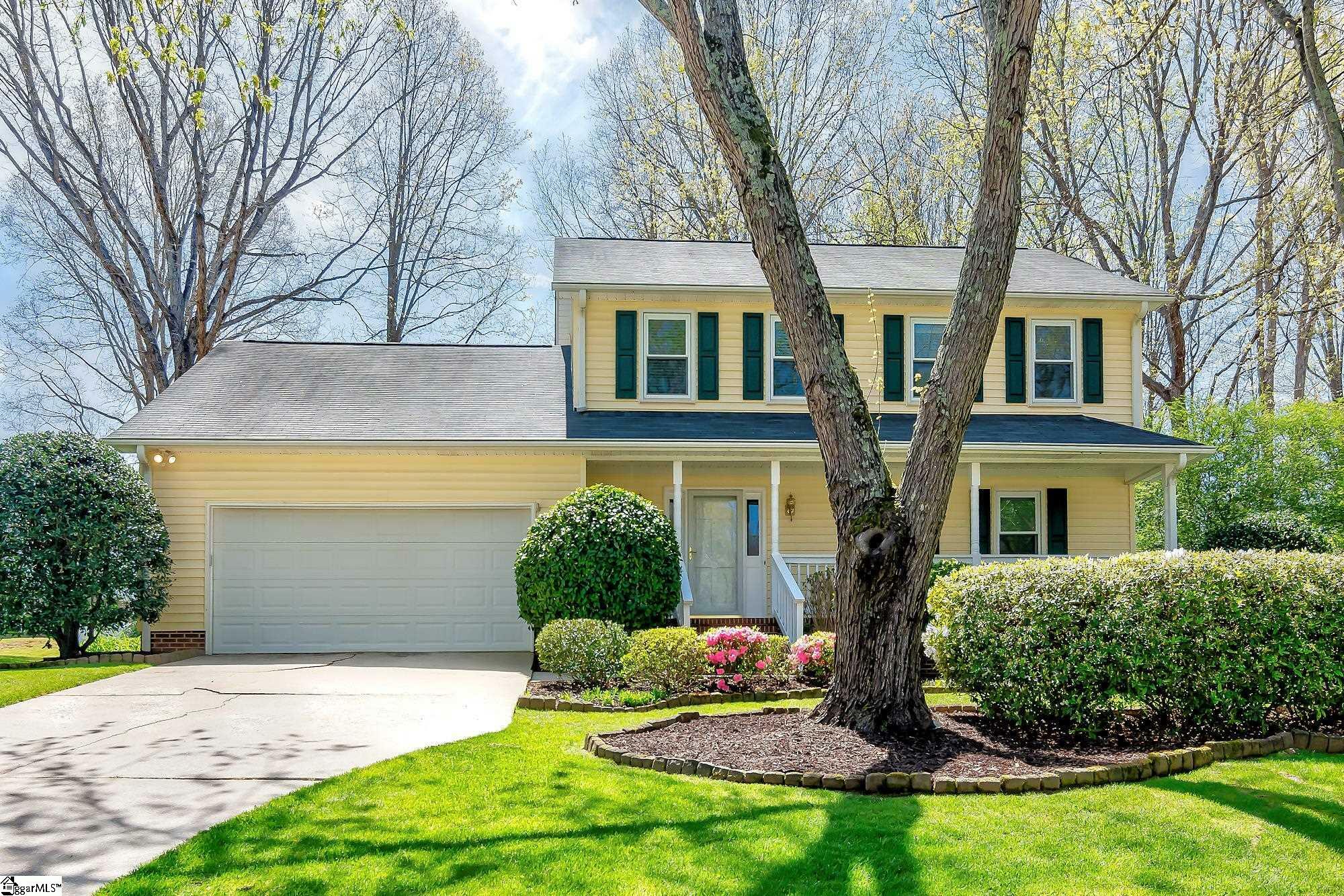 Property Photo: 215 Hunters Woods Drive SC 29680