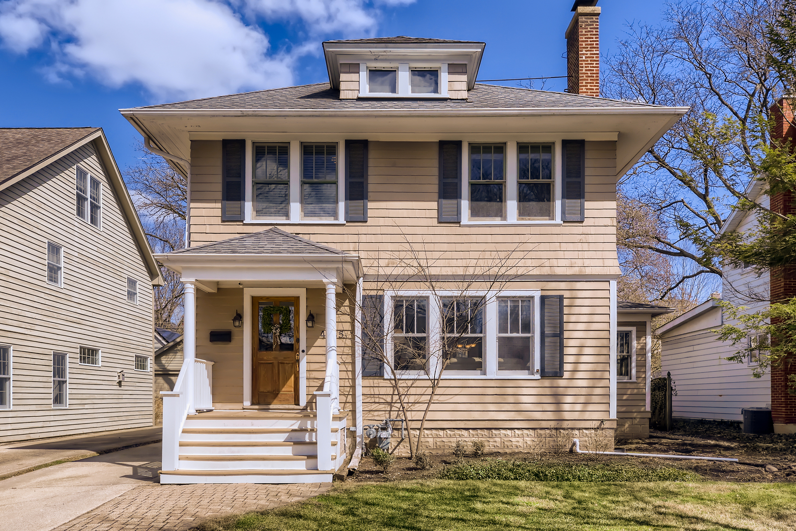 Property Photo:  4145 Lawn Avenue  IL 60558 