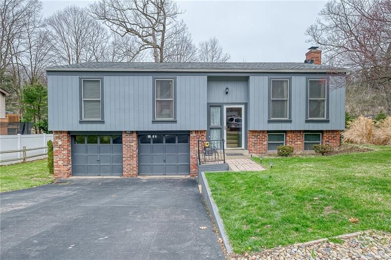 Property Photo: 201 Morelli Drive PA 15237