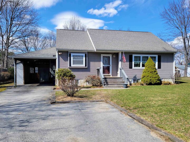 Property Photo:  10 Nivelle Street  NH 03301 
