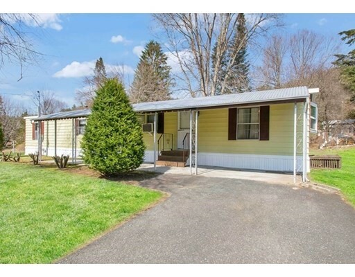 Property Photo: 25 Riverview Circle MA 01010