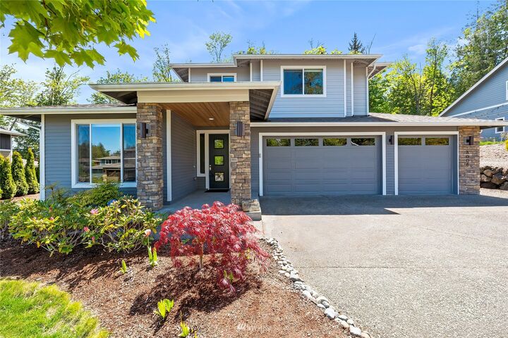 8008 E Commons Court  Port Orchard WA 98366 photo