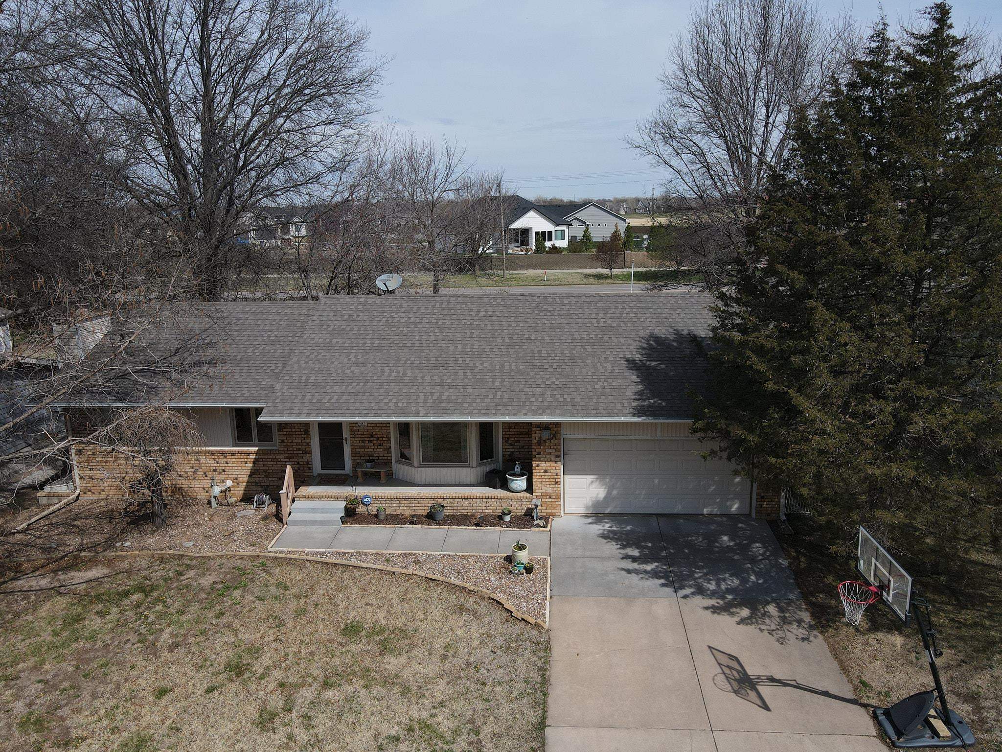 Property Photo: 1447 N Windmill Ct KS 67037
