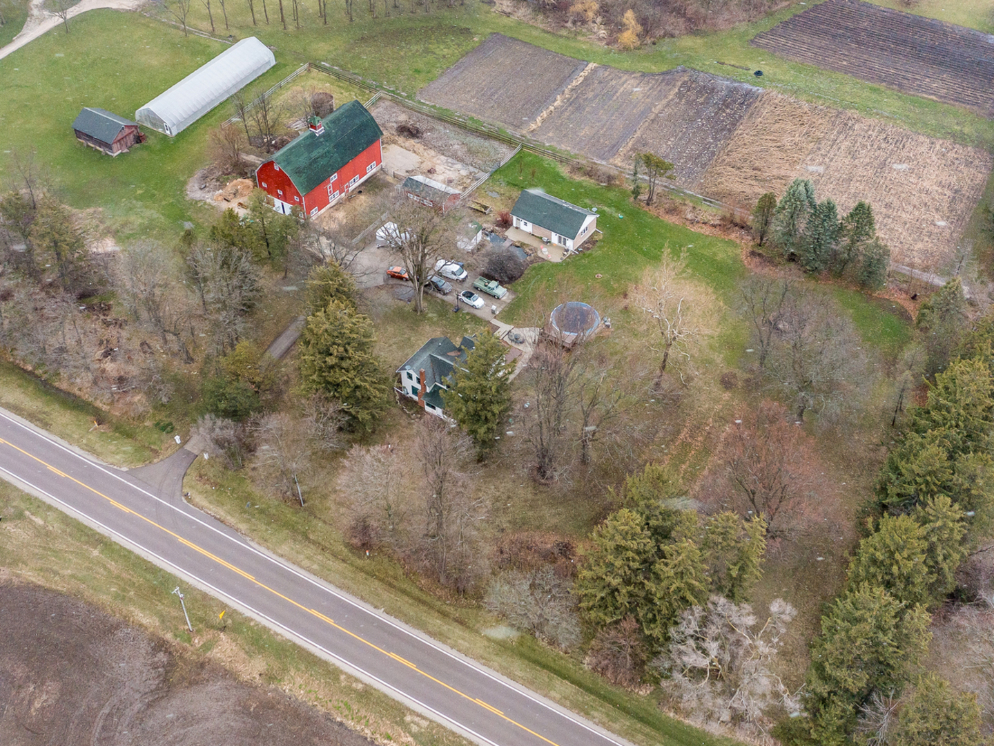 Property Photo: 43W484 Burlington Road IL 60124