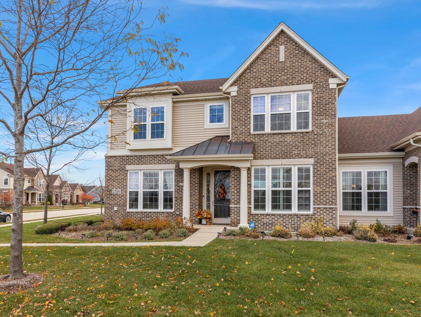 Property Photo:  2704 Chevy Chase Lane  IL 60564 