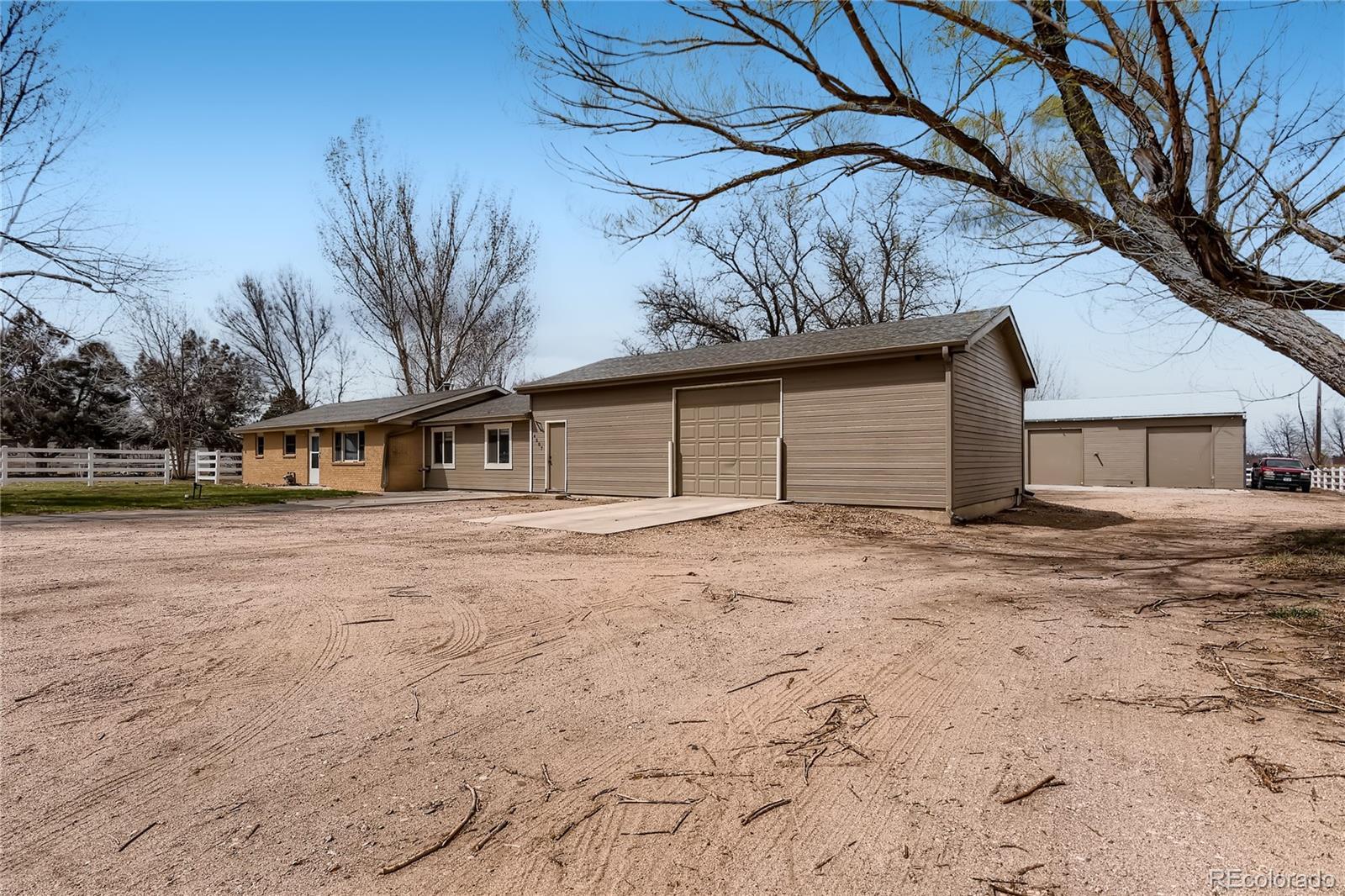 Property Photo: 4007 W B Street CO 80634