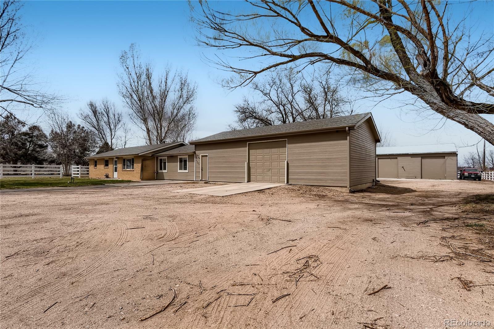 Property Photo: 4007 W B Street CO 80634