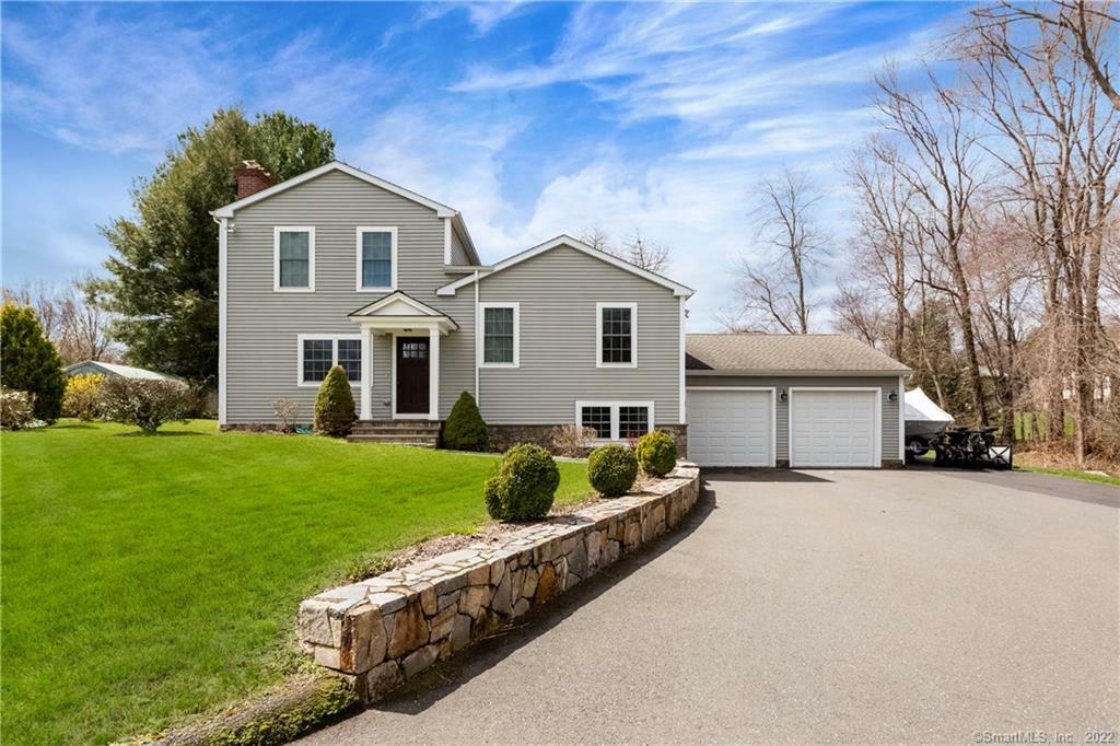 Property Photo: 6 Ridgeside Road CT 06811