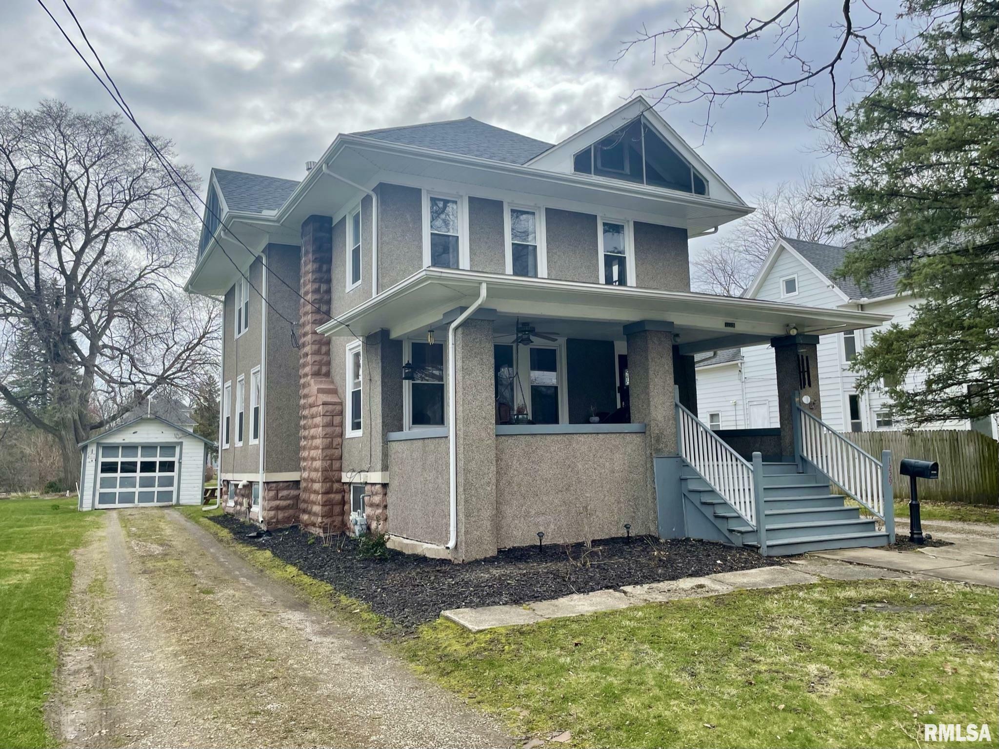 Property Photo: 1229 N Broad IL 61401