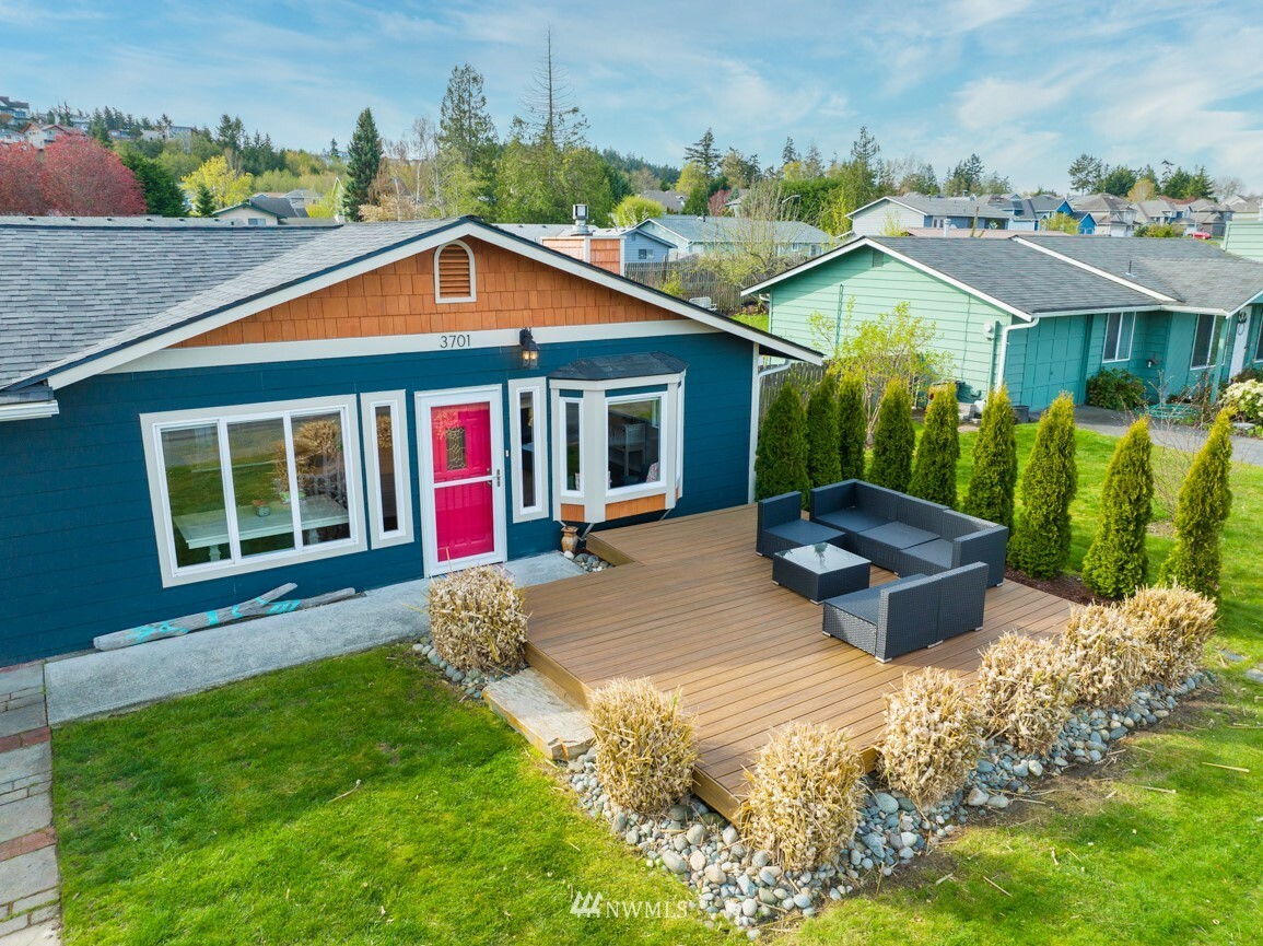 Property Photo: 3701 W 5th Street WA 98221