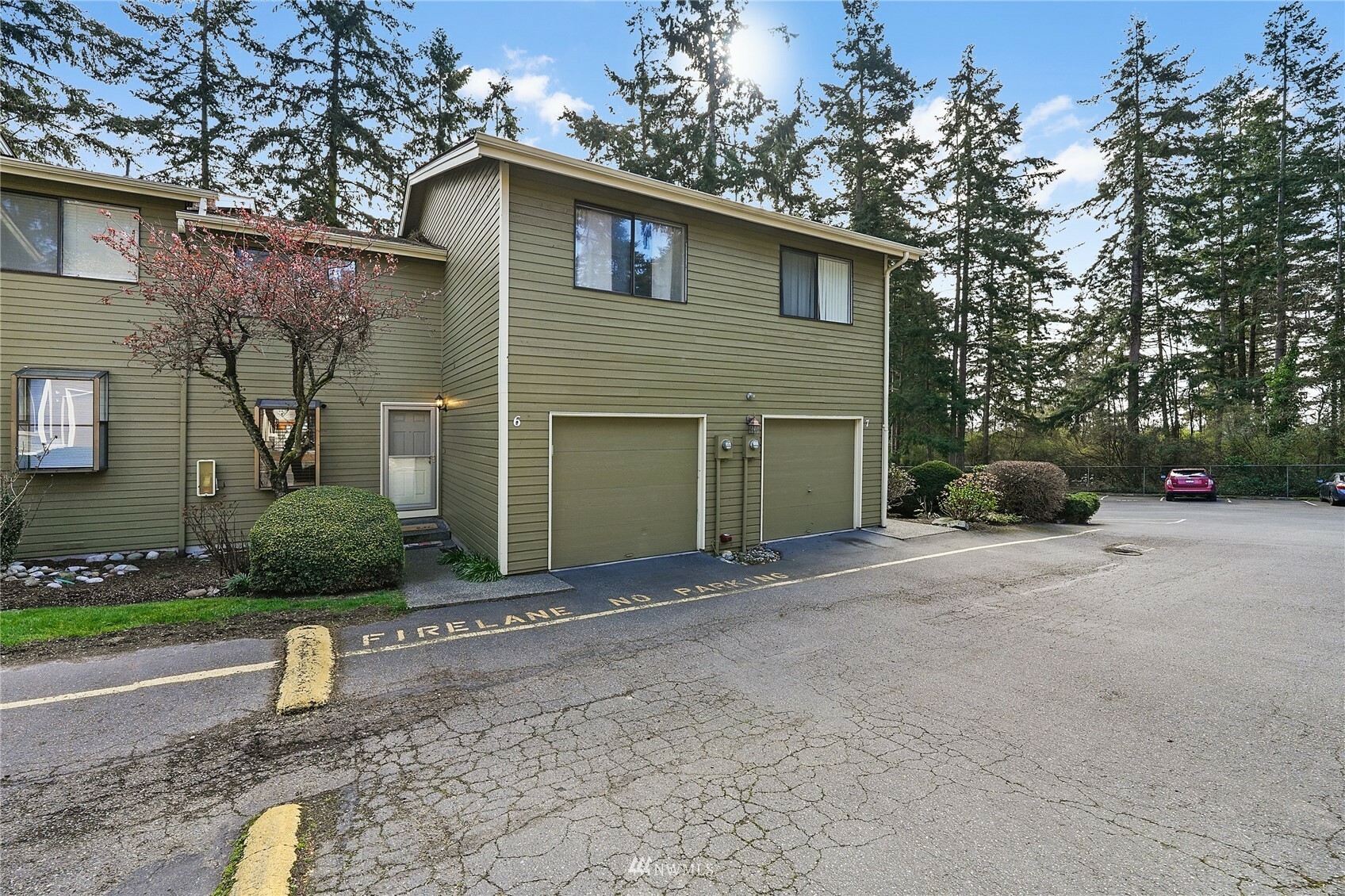 Property Photo: 111 NW Columbia Drive A6 WA 98277