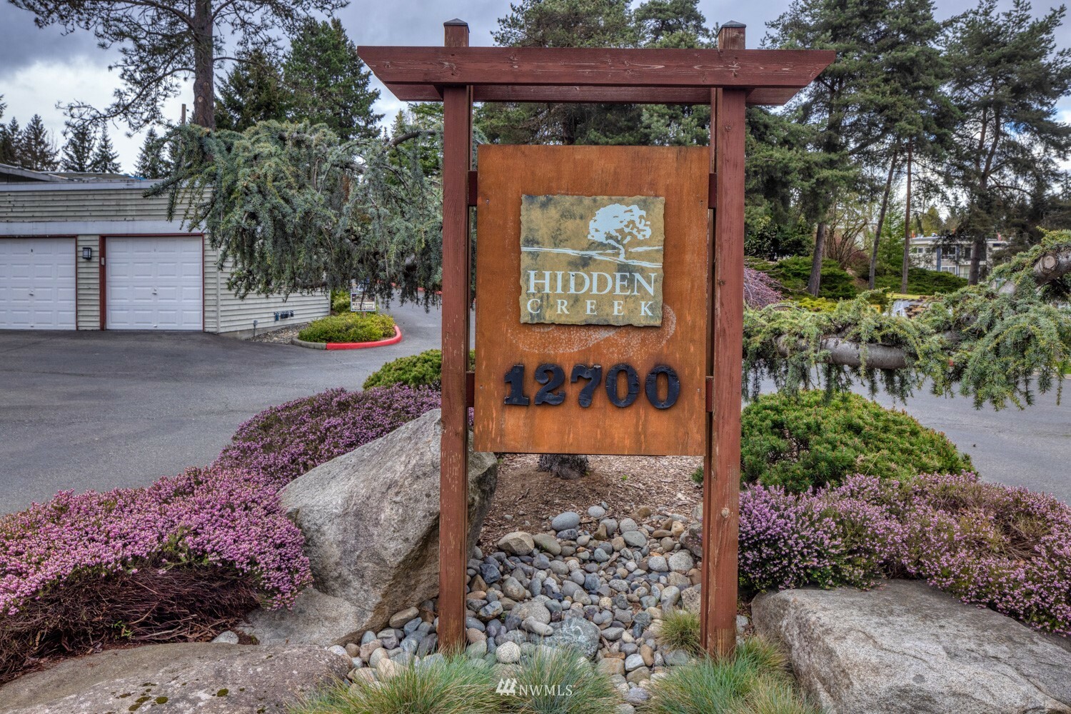 Property Photo: 12701 NE 9th Place D111 WA 98005