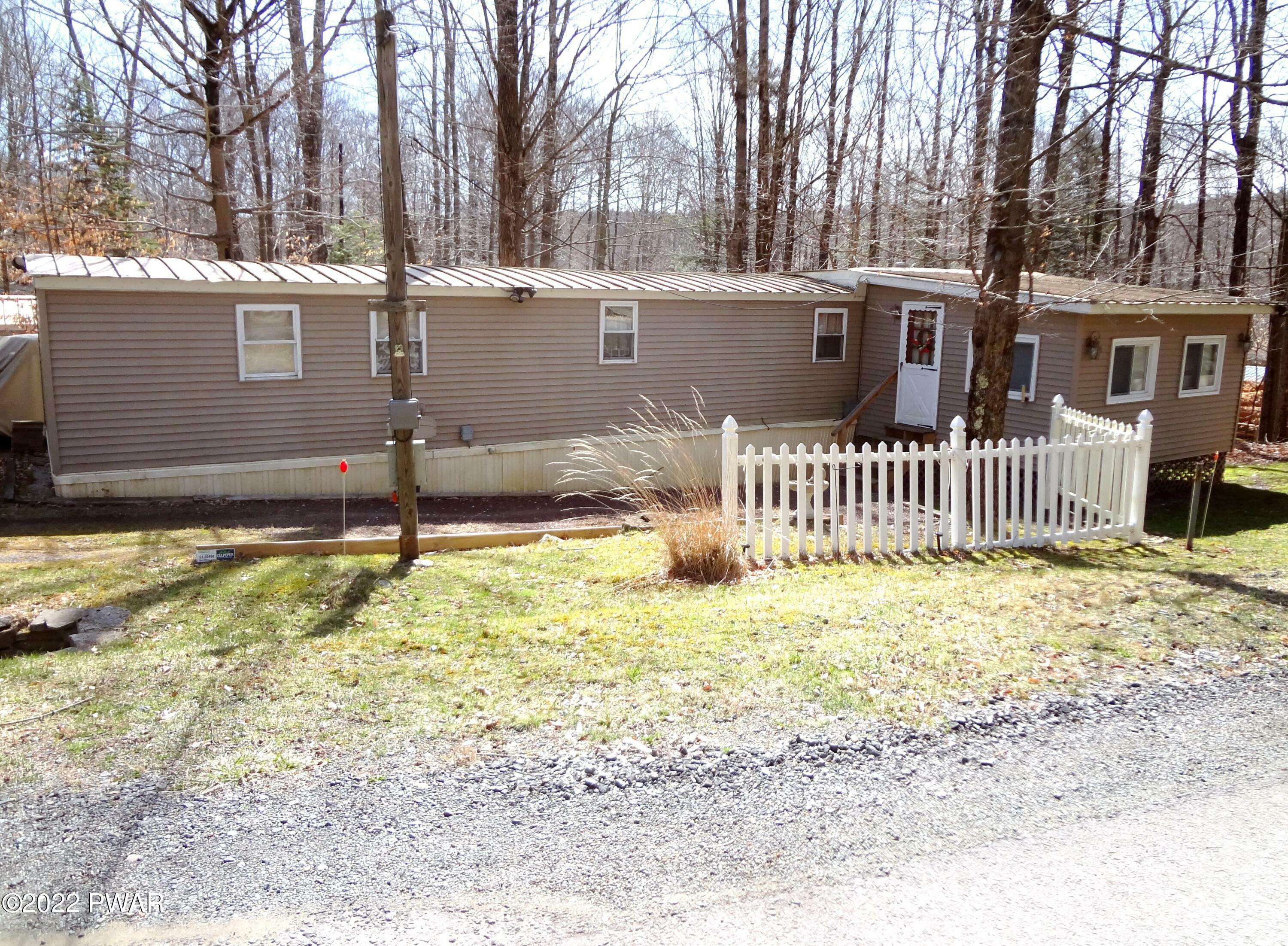 Property Photo:  151 Oak Drive  PA 18426 