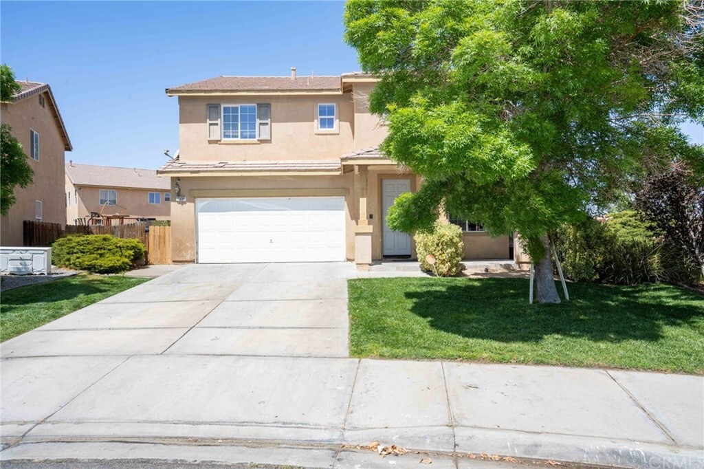 Property Photo:  15156 Paddock Court  CA 92394 