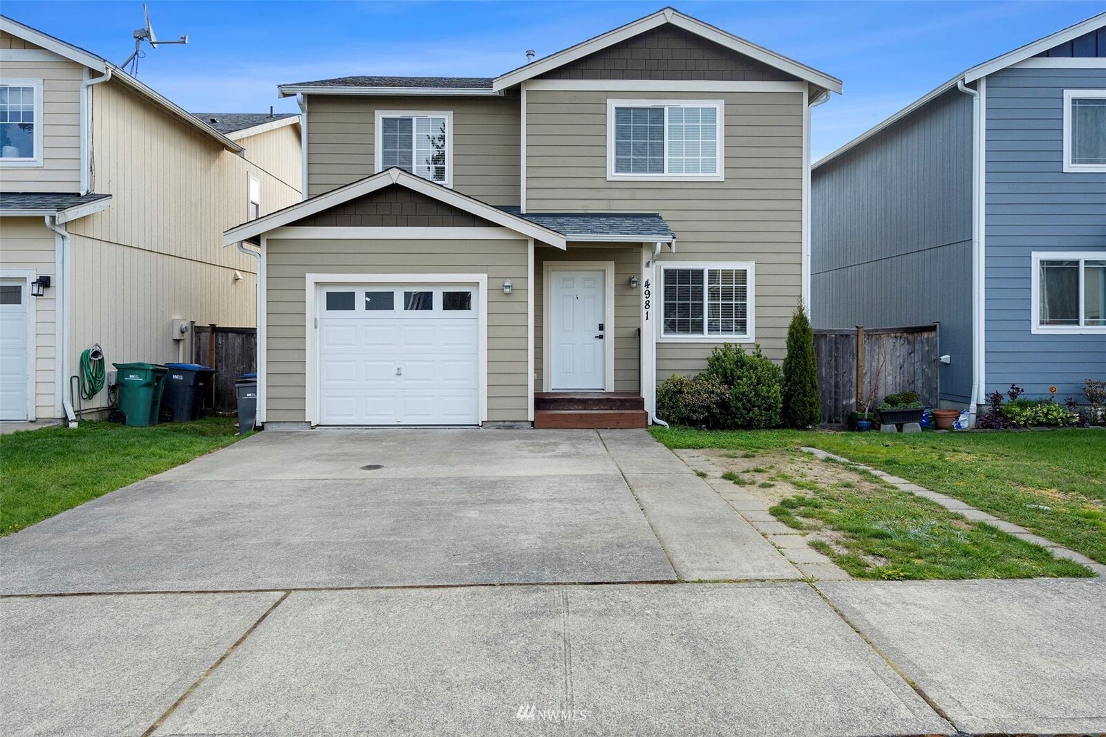 Property Photo: 4981 Bowwood Circle NE WA 98310