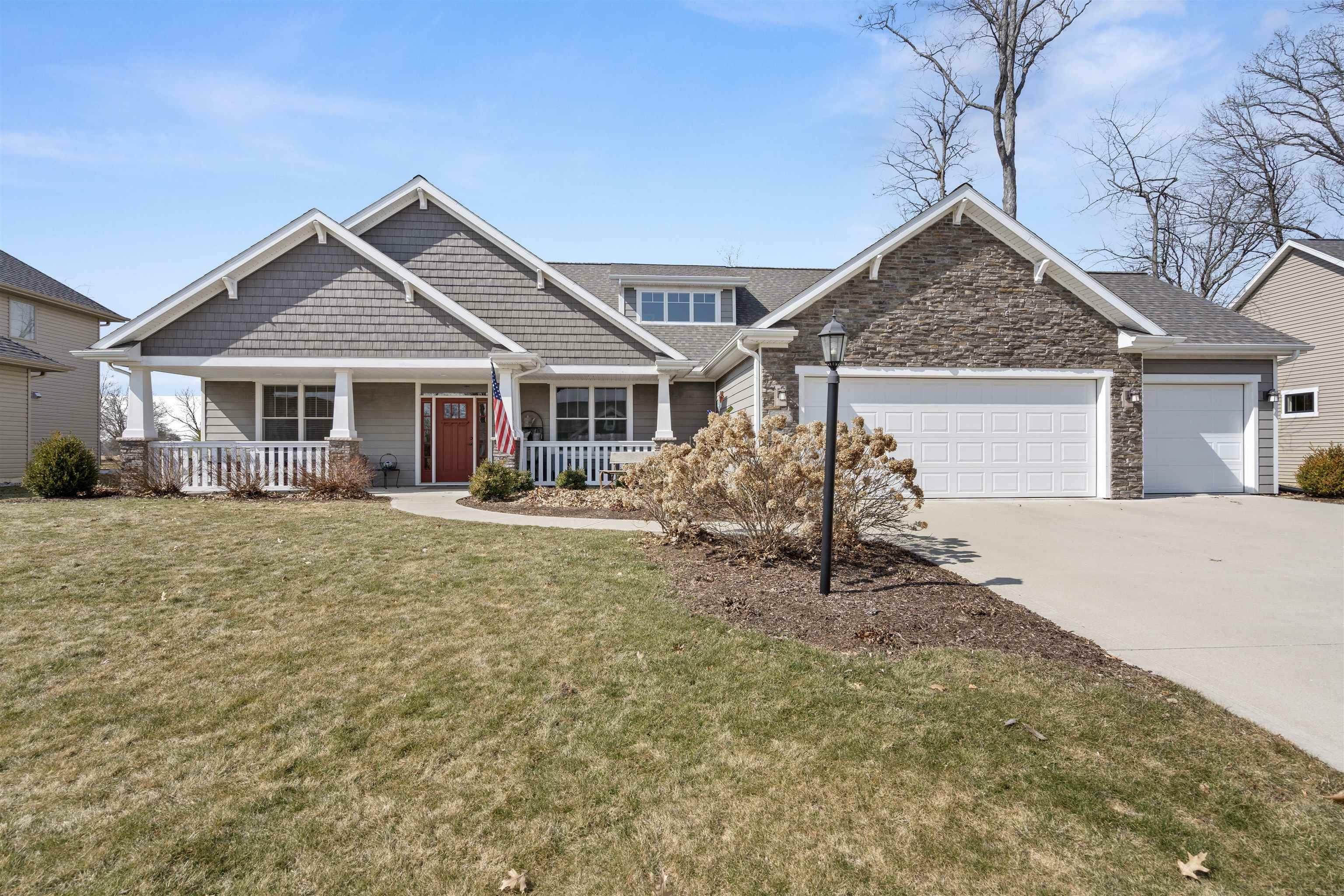Property Photo: 2118 Stone Fountain Chase IN 46804