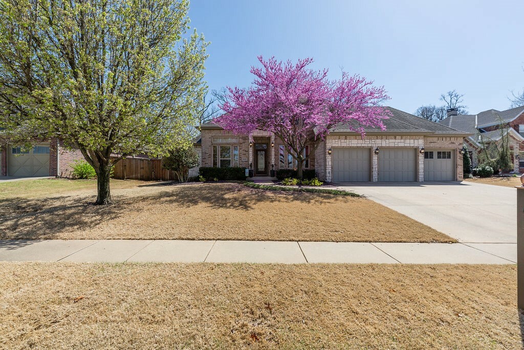 Property Photo:  5415 Pleasant Way  AR 72758 