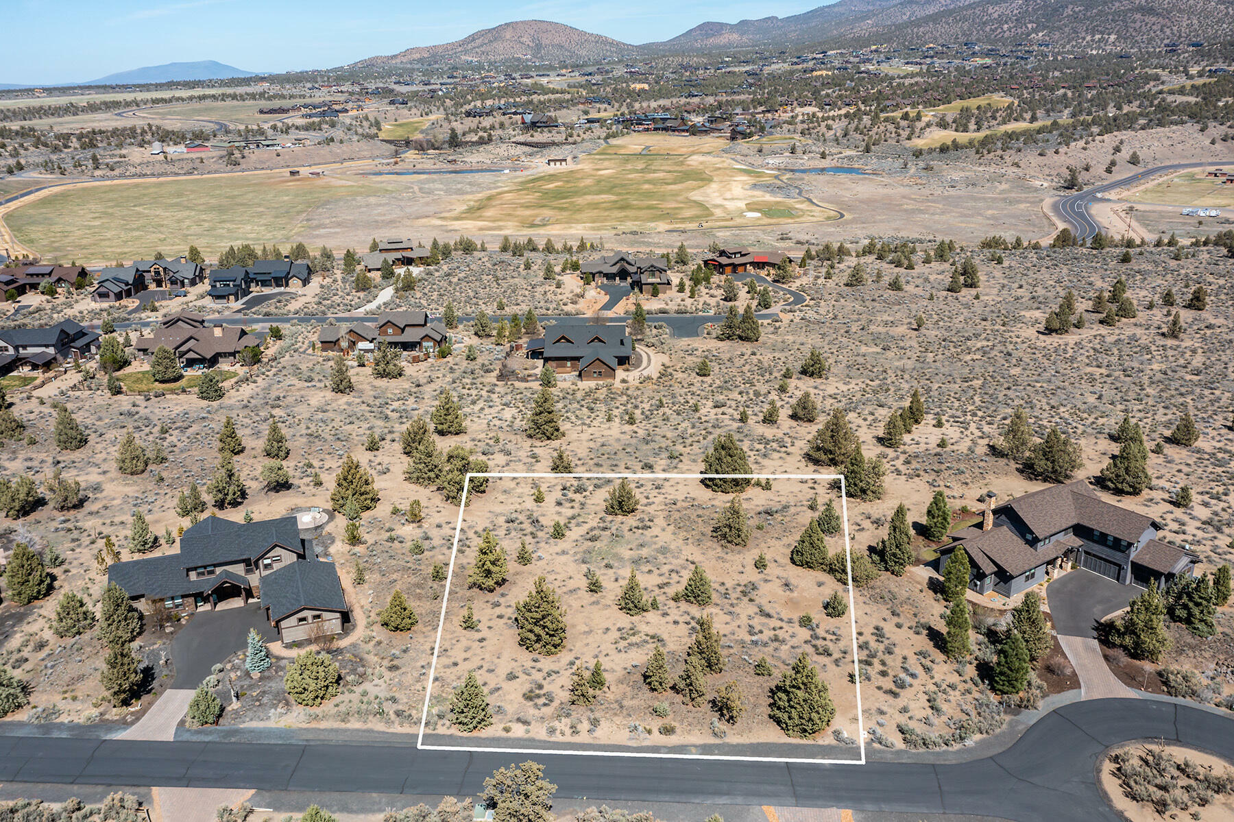 Property Photo:  16557 Wild Horse Court Lot 407  OR 97753 