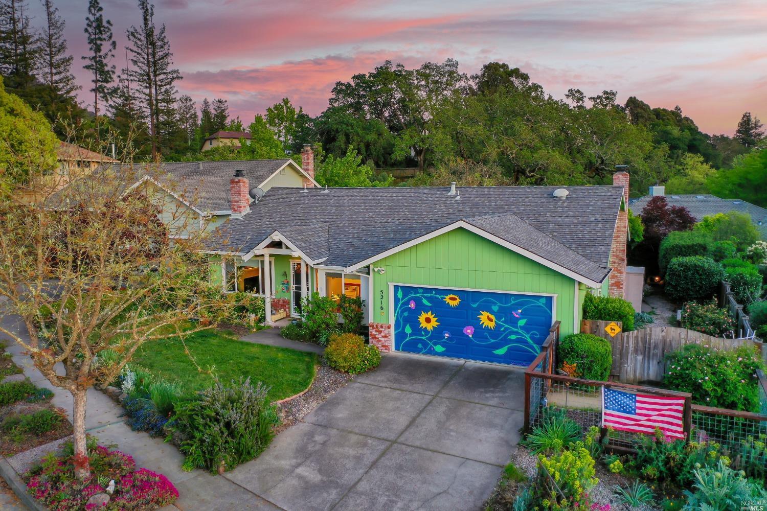 Property Photo: 5216 Beaumont Way CA 95409