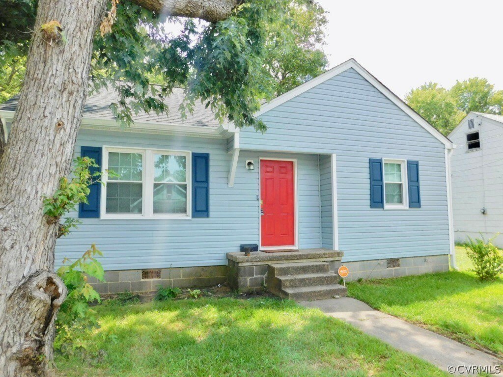 Property Photo:  2210 Richmond Street  VA 23860 