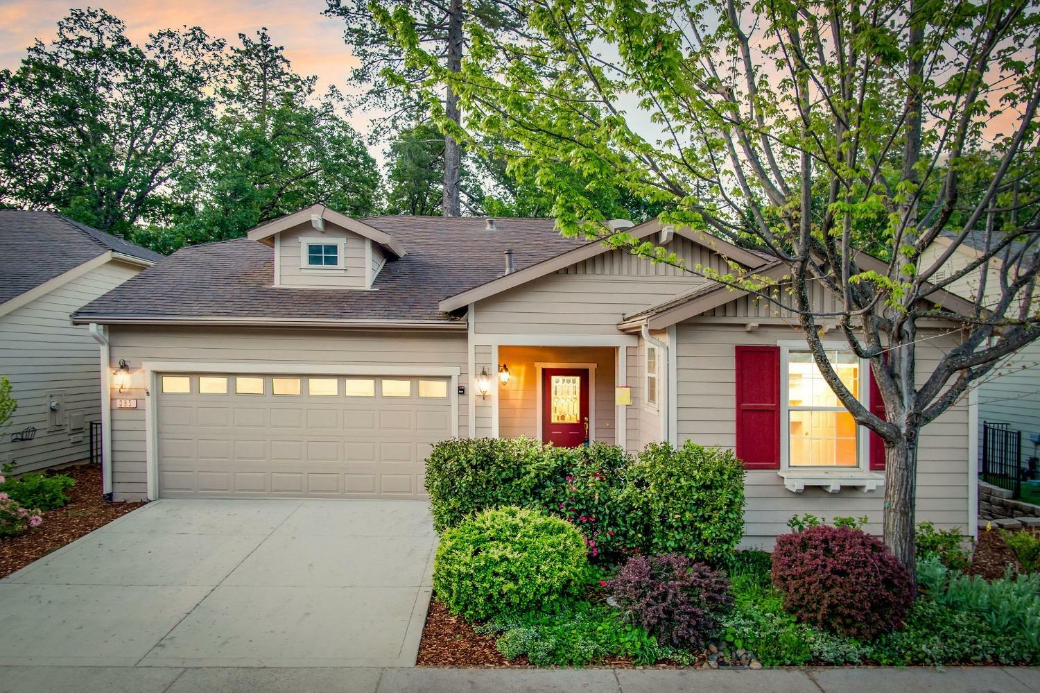 Property Photo: 385 Eskaton Circle CA 95945