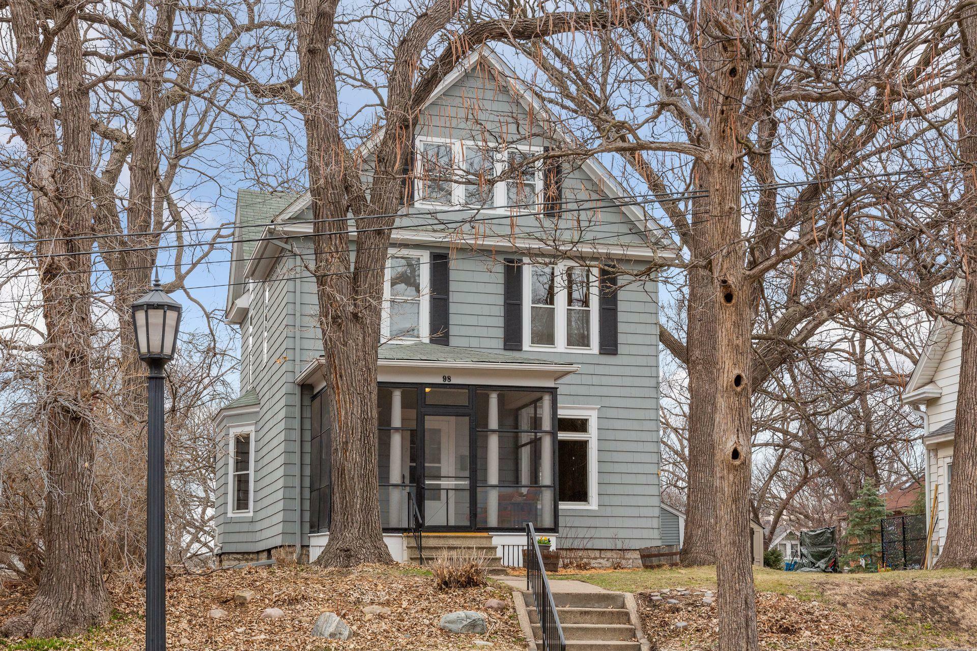 Property Photo:  98 Malcolm Avenue SE  MN 55414 