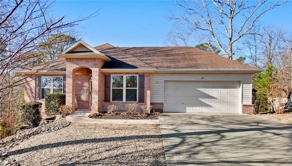 Property Photo:  18 Milford Lane  AR 72715 